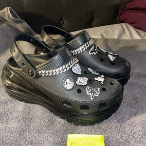 GOTH MEGA CRUSH PLATFORM CROCS w/ jibbitz and chains - fits like a women’s 11.5